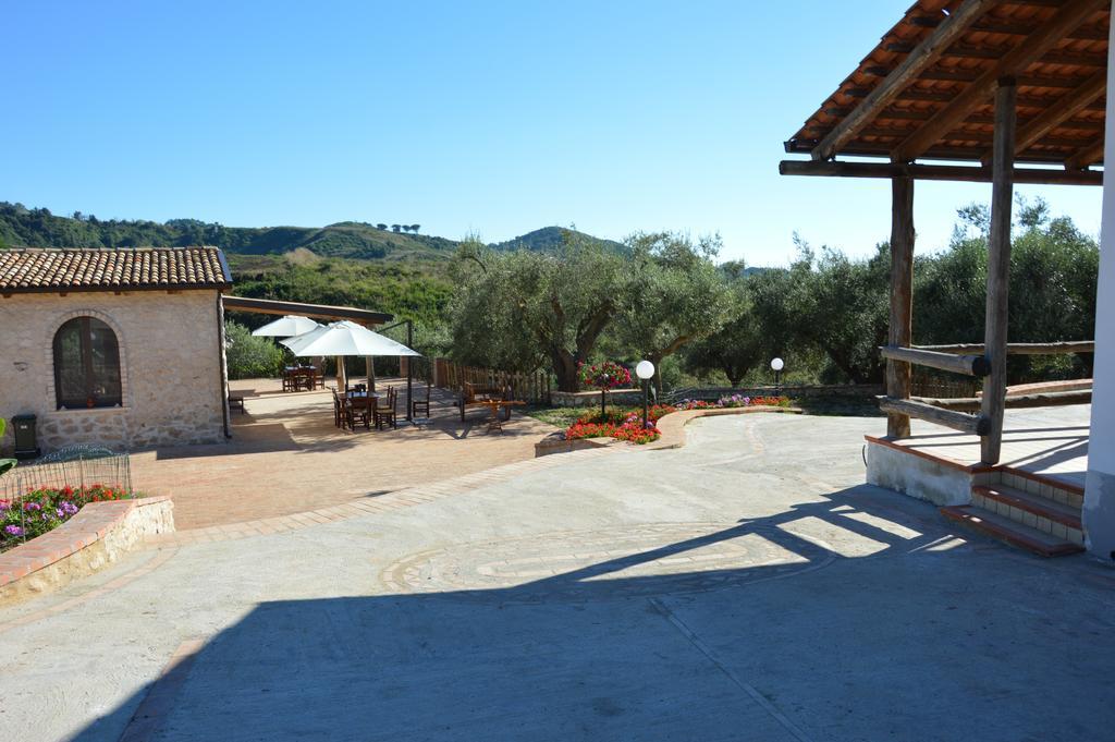 Azienda Agrituristica Carida Zaccanopoli Экстерьер фото